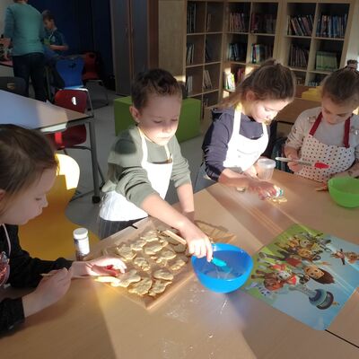 In der Weihnachtsb�ckerei 2025/26